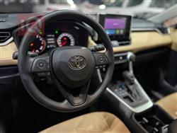 تۆیۆتا ڕاڤ 4